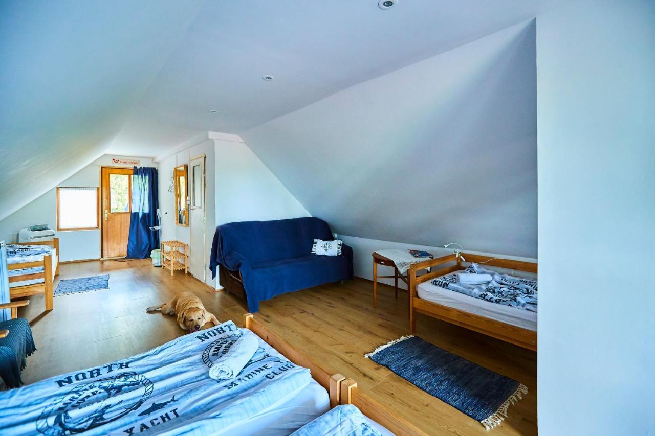Kilátás a tóra Apartman Szigliget Esterno foto